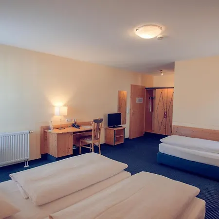 Waldeck Garni 3*