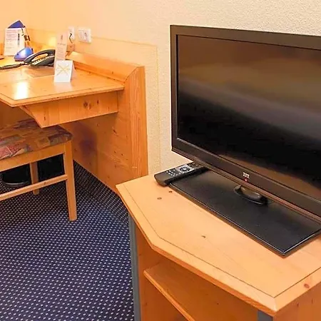 Hotel Waldeck Garni 3*