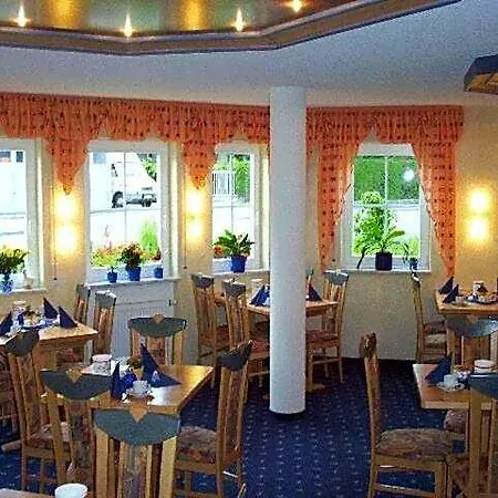 Waldeck Garni 3*
