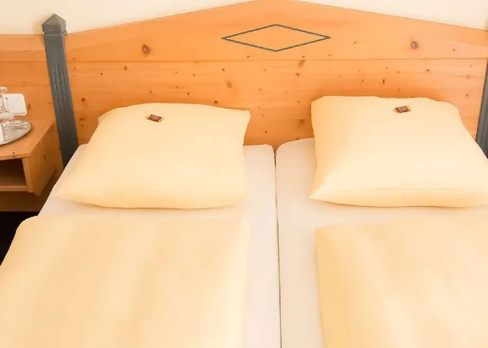 Hotel Waldeck Garni 3*