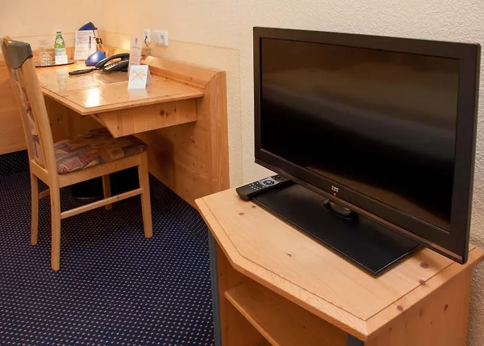 Waldeck Garni 3* Kist